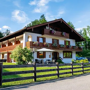 Hotel Garni Sonnenstern, Schoenau am Koenigsee